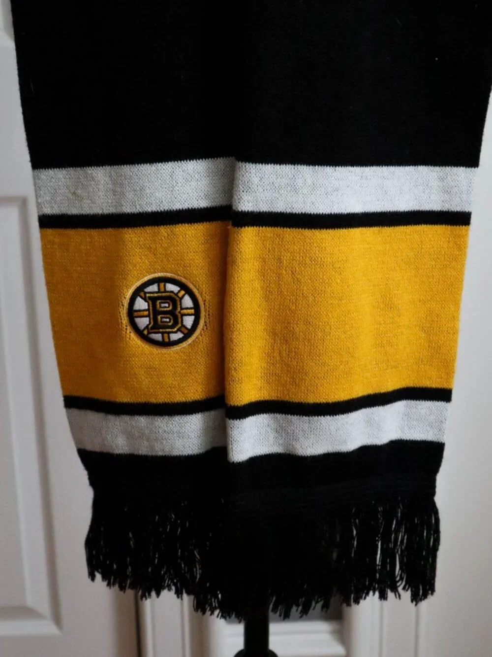 Fan Favorite Boston Bruins NHL Long Winter Scarf Logo Black & Gold One Size